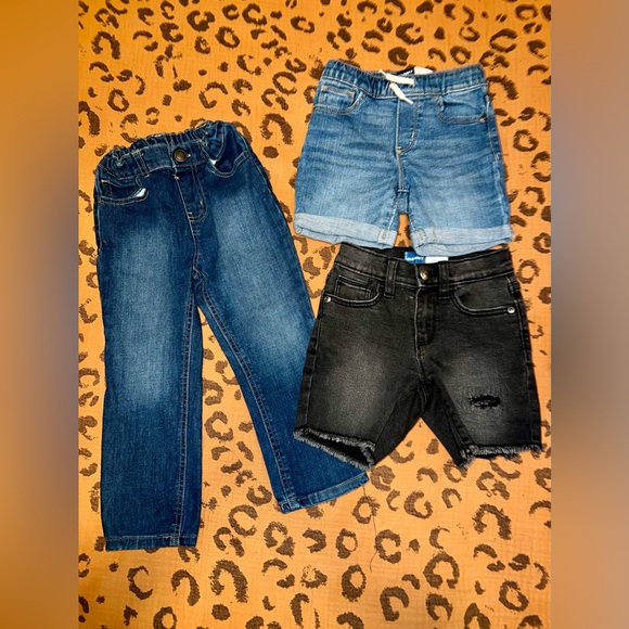 Toddler Shorts & Jeans Bundle - Picture 1 of 3
